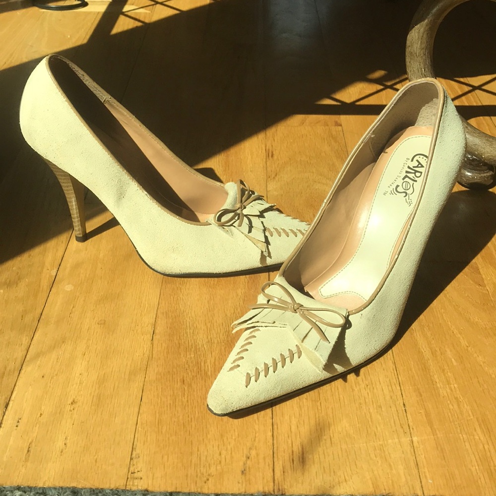 Carlos moccasin suede pumps